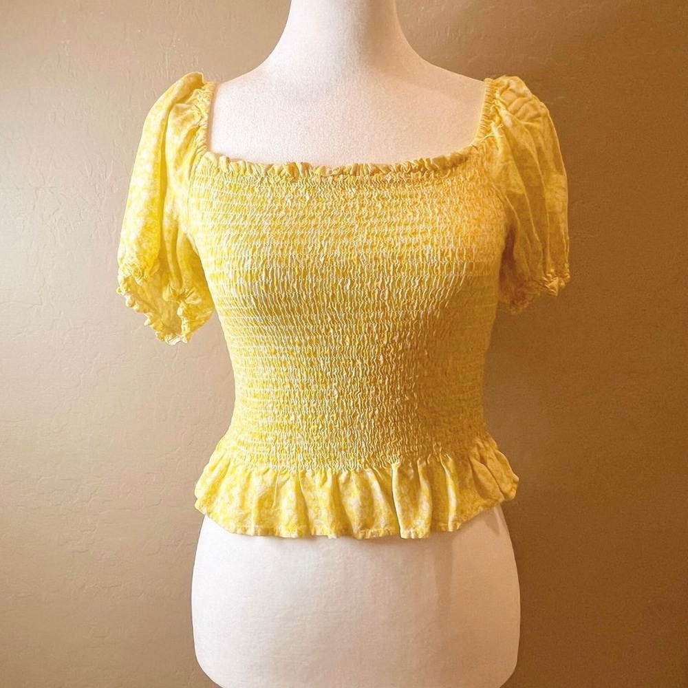Yellow blouse. Stretchy. From Windsor